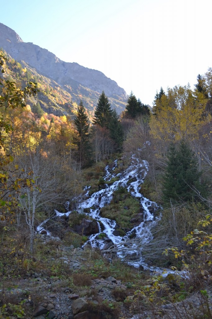 cascade lac lauvitel